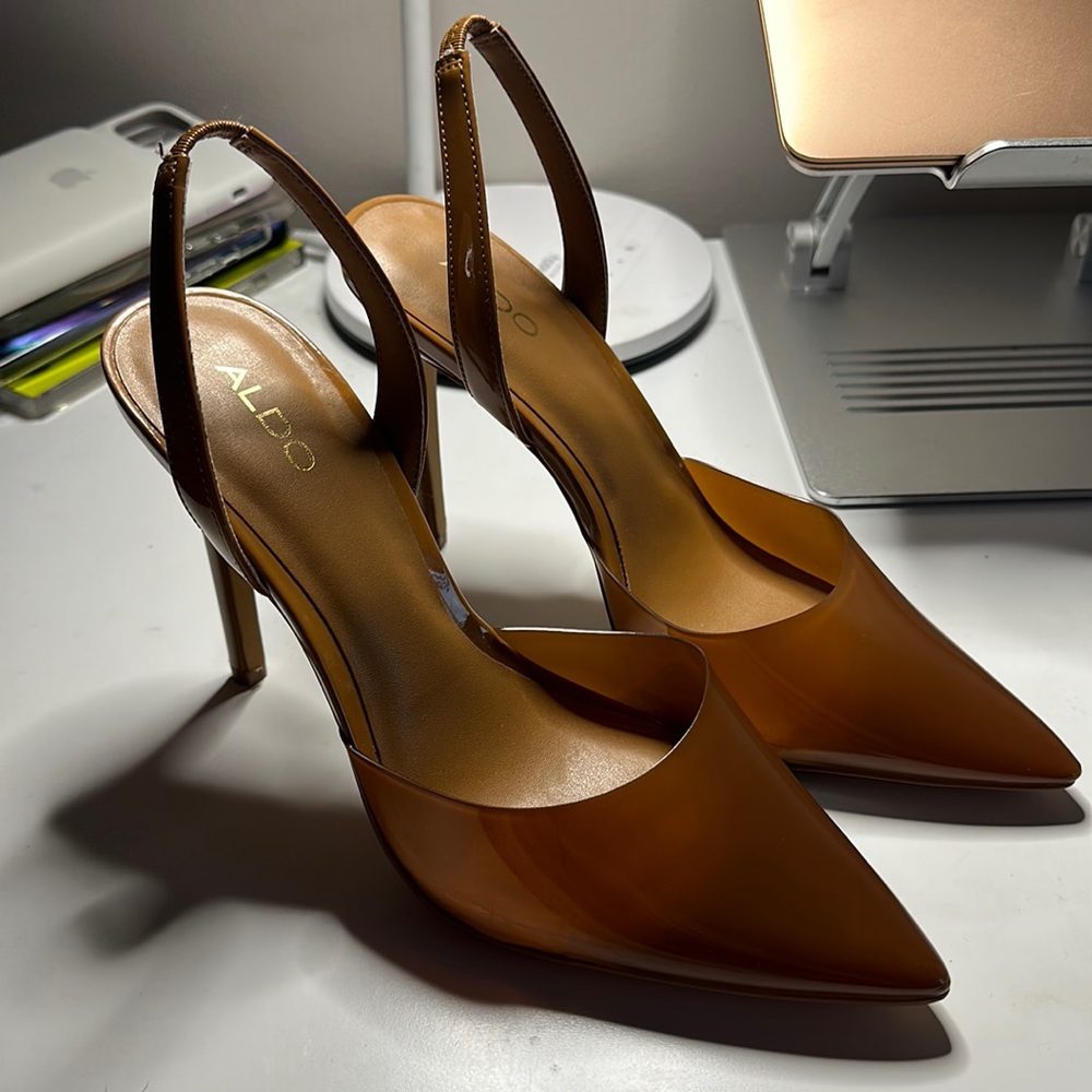 COPY - ALDO DARK NUDE Slingback shoe